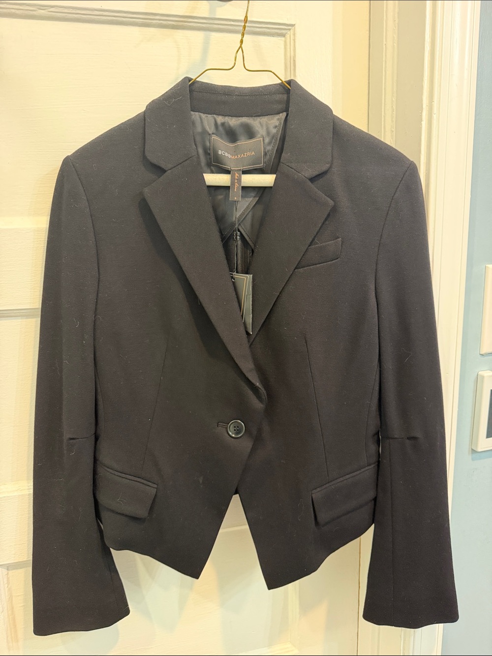 BCBGMazAzria Black Single-Button Cropped Blazer